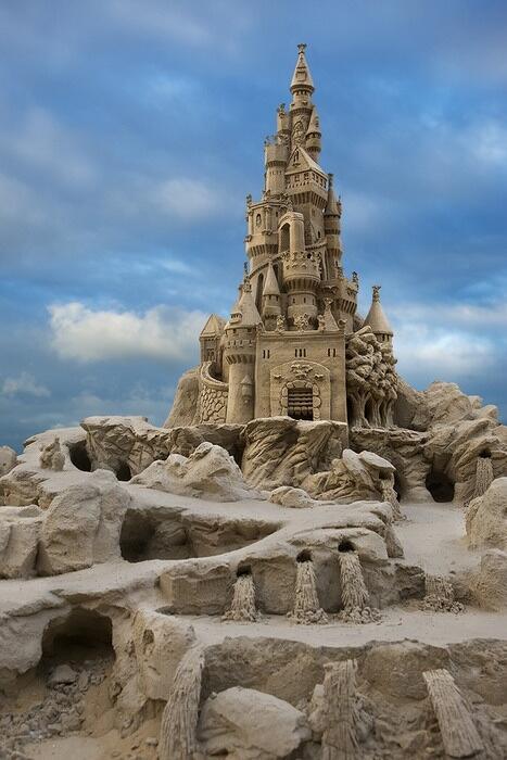WOW Karya seni ini dari pasir pantai