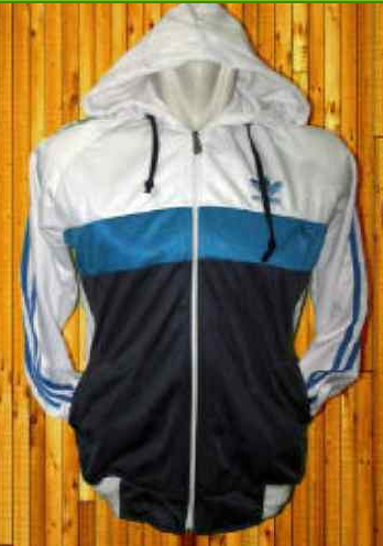 Cari Jaket  Sport Parasut Diadora Semi Kulit Jumper 