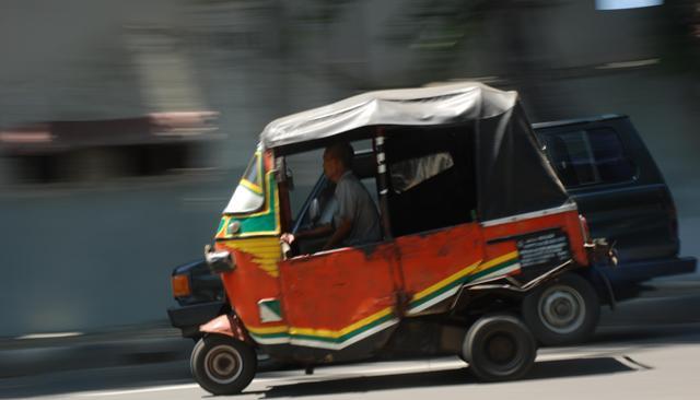 Kalo yang beginian masuk jalur Busway, agan bakalan ngapain gan ?
