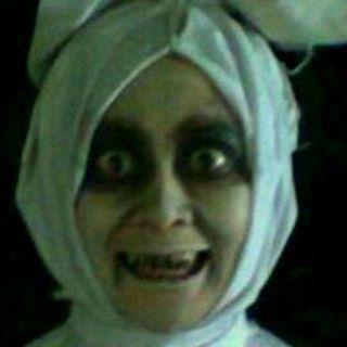 Tak Selamanya Yang Tertutup Itu Indah