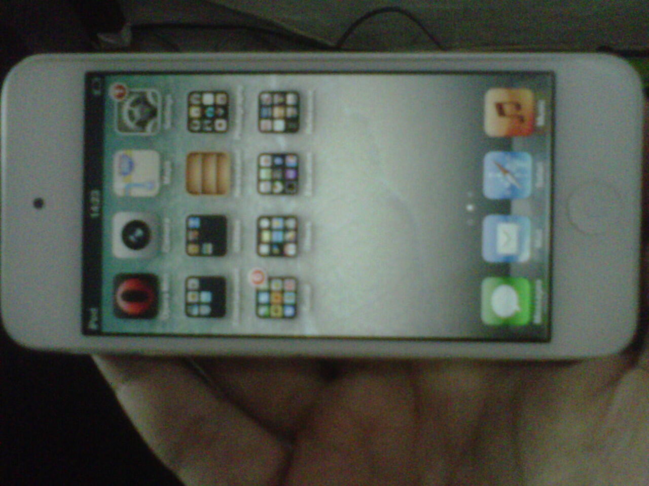 ipod 5 32gb mulus murah fullset gratis ongkir + rekber jual cepat