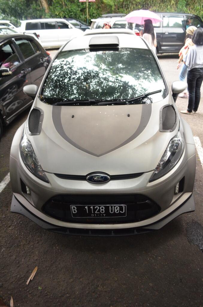 Terjual Ford fiesta limited edition special ken block 