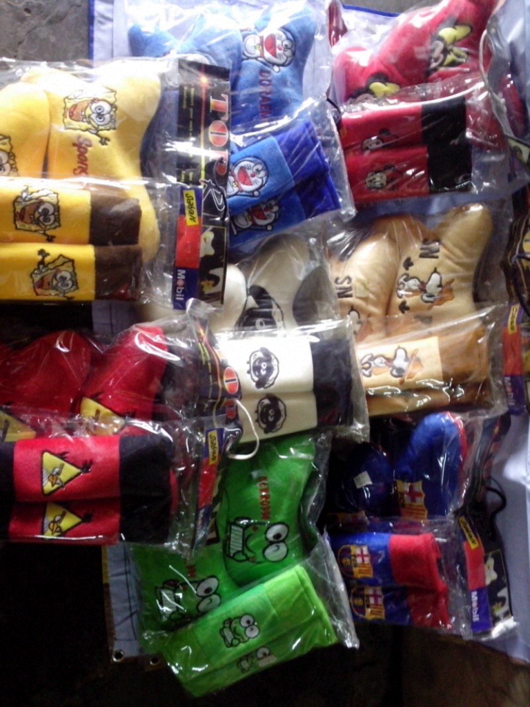 ready stock seat belt dan bantal mobil 55rb plus ongkir jabodetabek