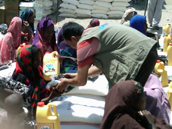 MENCINTAI INDONESIA ITU... SEPERTI MENCINTAI IBU