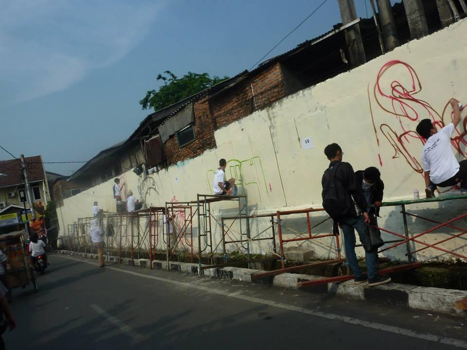 Tawuran street art di johar baru