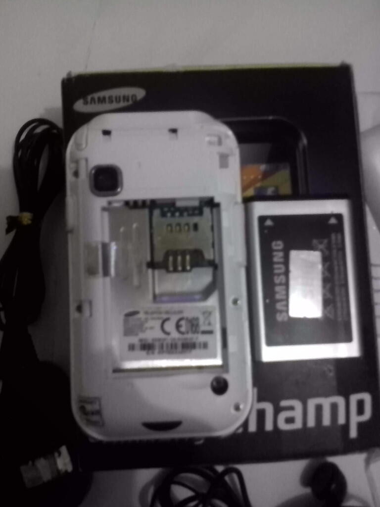 SAMSUNG CHAMP GT C3303