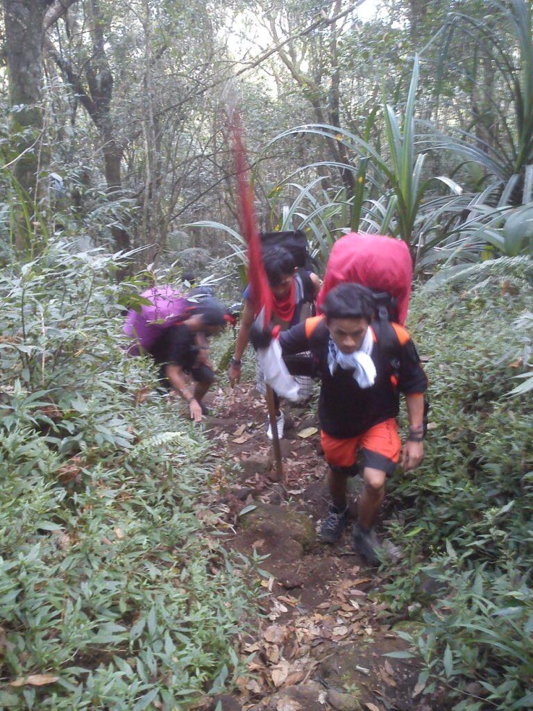 (Catper) Gunung Tampomas 16 - 18 agustus 2013