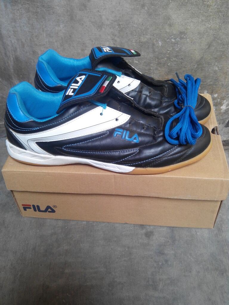 Terjual [JUAL] SEPATU INDOOR SOCCER (FUTSAL) PUMA PICCOLO 