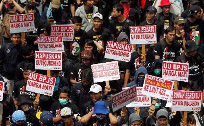 Buruh Bekasi Dibacok, Pemuda Pancasila Salahkan Buruh