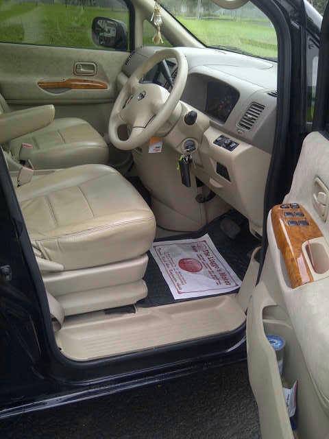 Serena Highway Star 2005 Black
