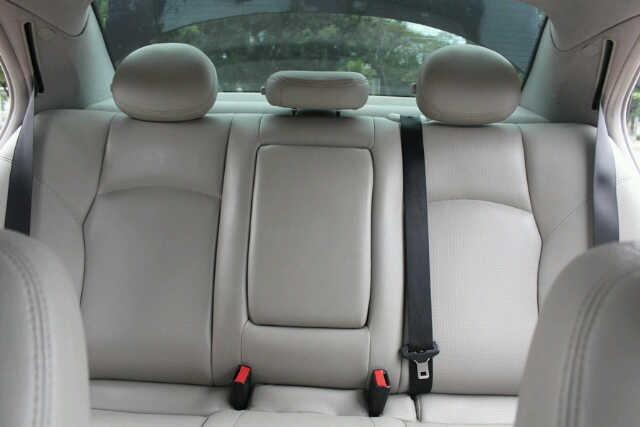 Mercedes Benz C180 Kompressor AT th.2003, Full Original, MURAH, Istimewa