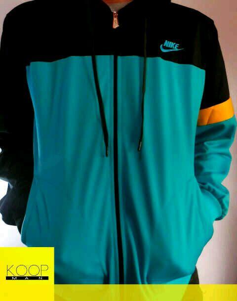 Cari Jaket  Sport Parasut Diadora Semi Kulit Jumper 