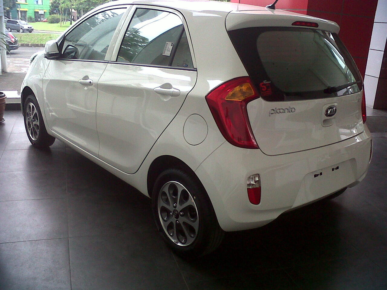 Test Drive Picanto,,bisa Pilih,Gratis Umroh 2 Orang Atau Jalan " ke korea