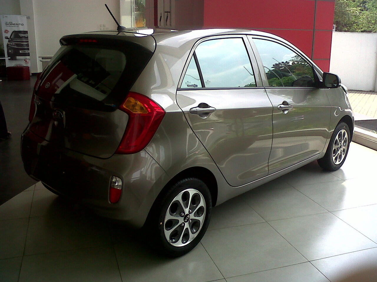 Test Drive Picanto,,bisa Pilih,Gratis Umroh 2 Orang Atau Jalan " ke korea