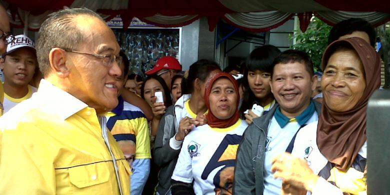 &#91;Miris&#93; Pedagang ES Tebu Tak Di Bayar Rombongan Abu Rizal Bakrie