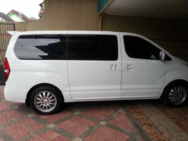 hyundai H1 XG 2012 super mulus putih istimewaa