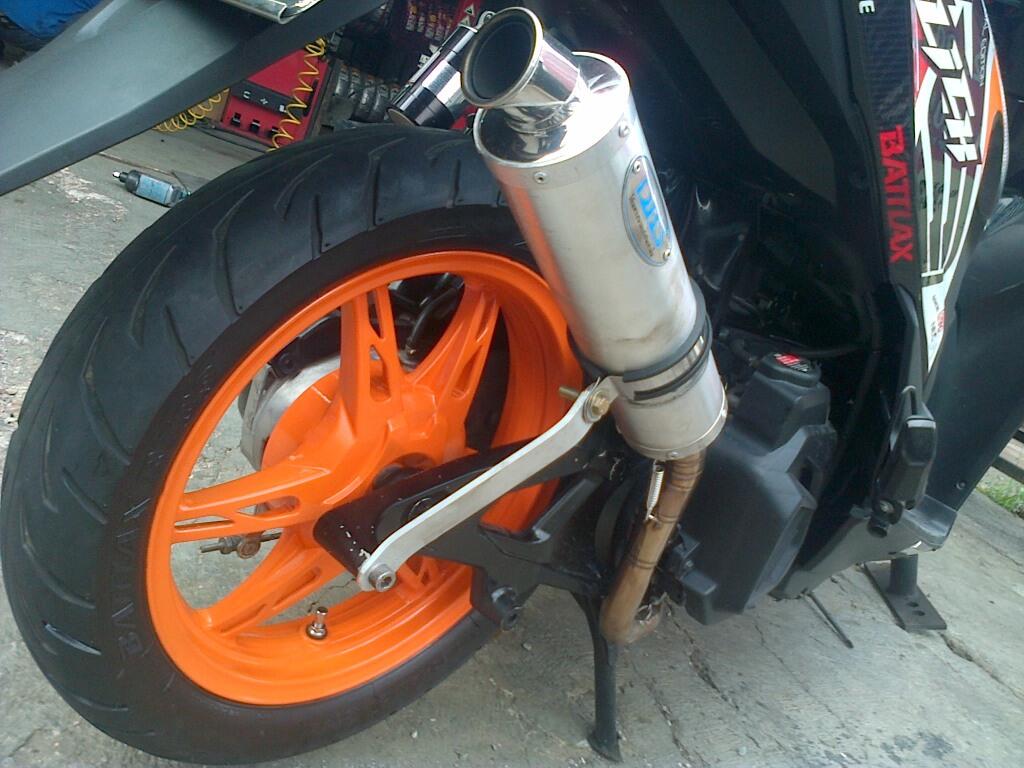 Terjual VELG  CHEMCO 14 ORANGE  FOR VARIO 125 PGM FI ONLY 