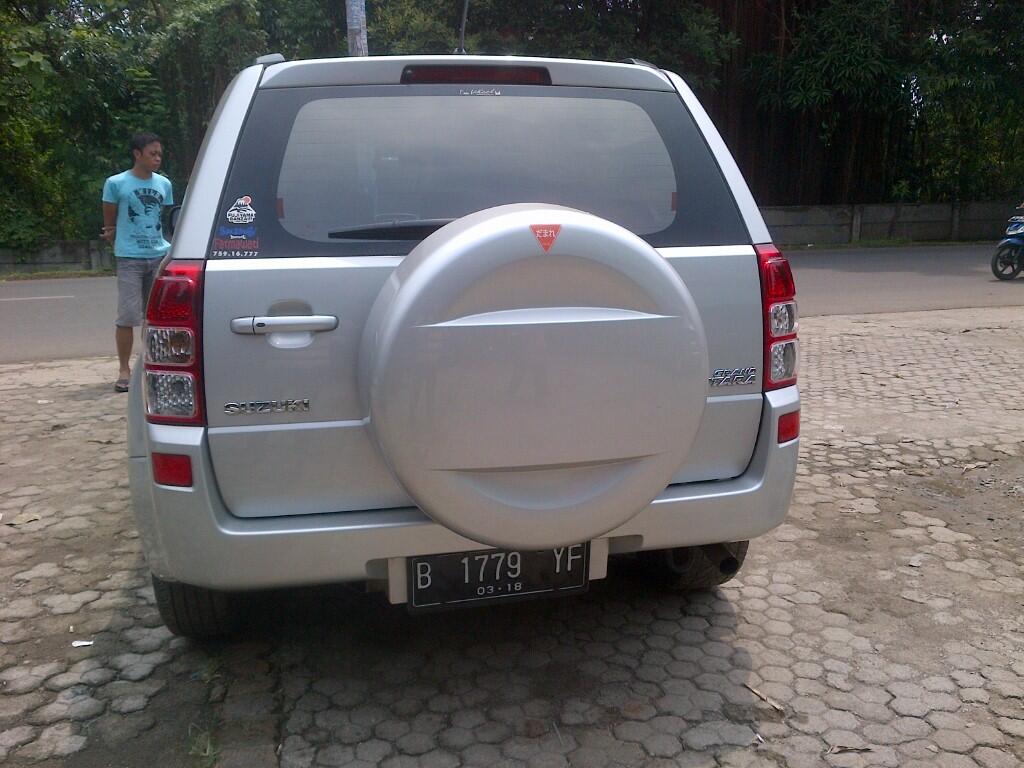 Grand Vitara JLX AT 2008 silver 140jtan