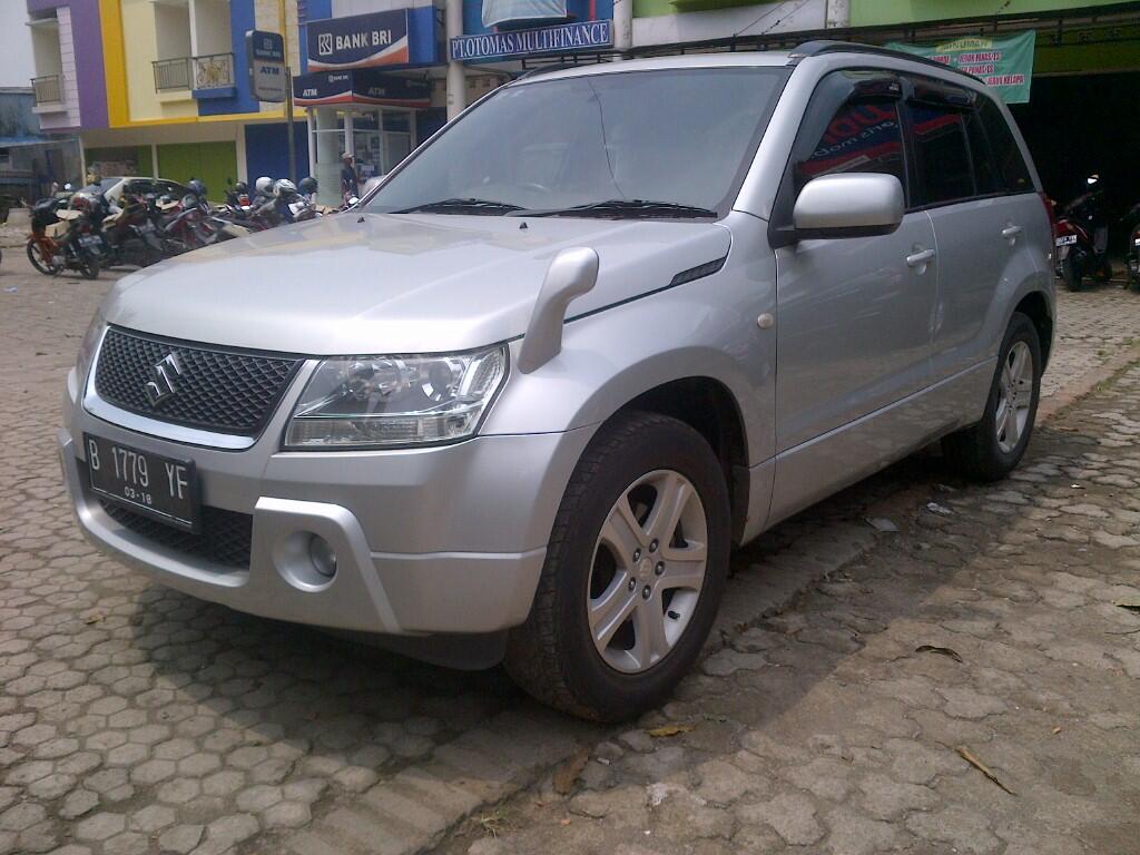 Grand Vitara JLX AT 2008 silver 140jtan