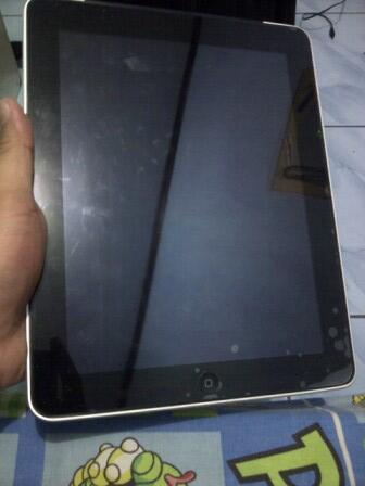 Ipad 1st gen, 64gb wifi+3G .. Bisa Nelpon & SMS.. Terima Barter/TT..