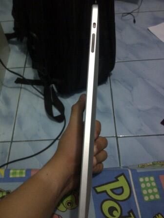 Ipad 1st gen, 64gb wifi+3G .. Bisa Nelpon & SMS.. Terima Barter/TT..