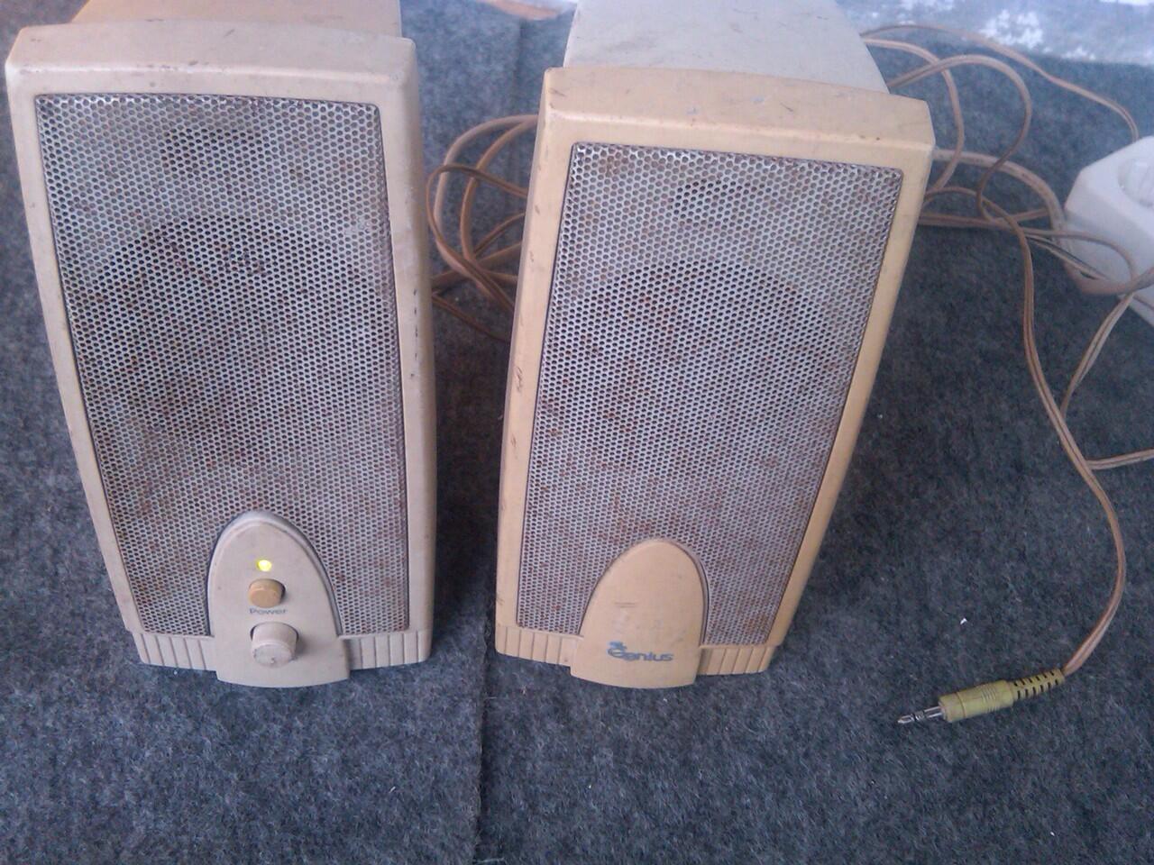 SPEAKER KOMPUTER STEREO MULTIMEDIA SOLO MURAH