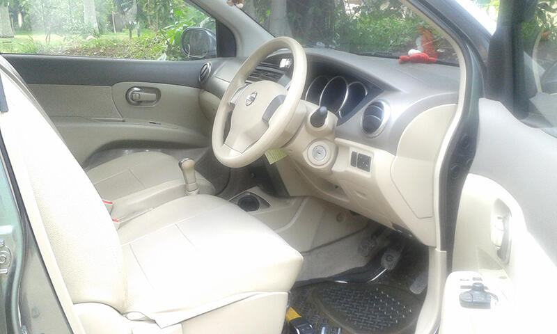 SELL: GRAND LIVINA 1.5 XV ISTIMEWA