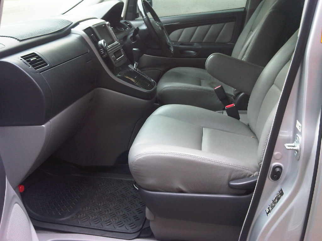 TOYOTA ALPHARD 2.4 ASG AT 2007 SILVER METALIK