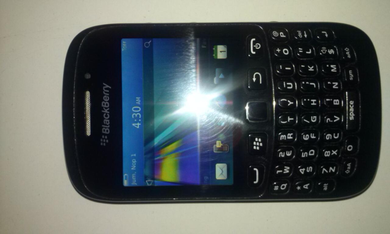 Blackberry bb davis 9220 second lengkap garansi tam e*afone sampe Mei 2014
