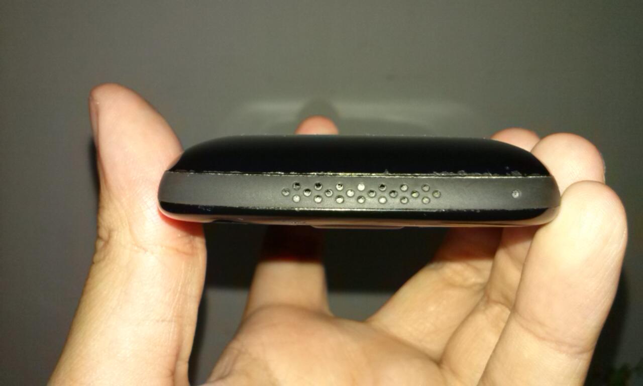 Blackberry bb davis 9220 second lengkap garansi tam e*afone sampe Mei 2014
