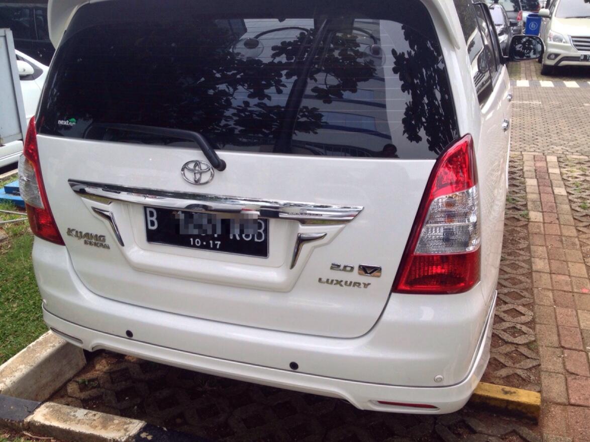 Jual Innova V A/T Luxury 2012