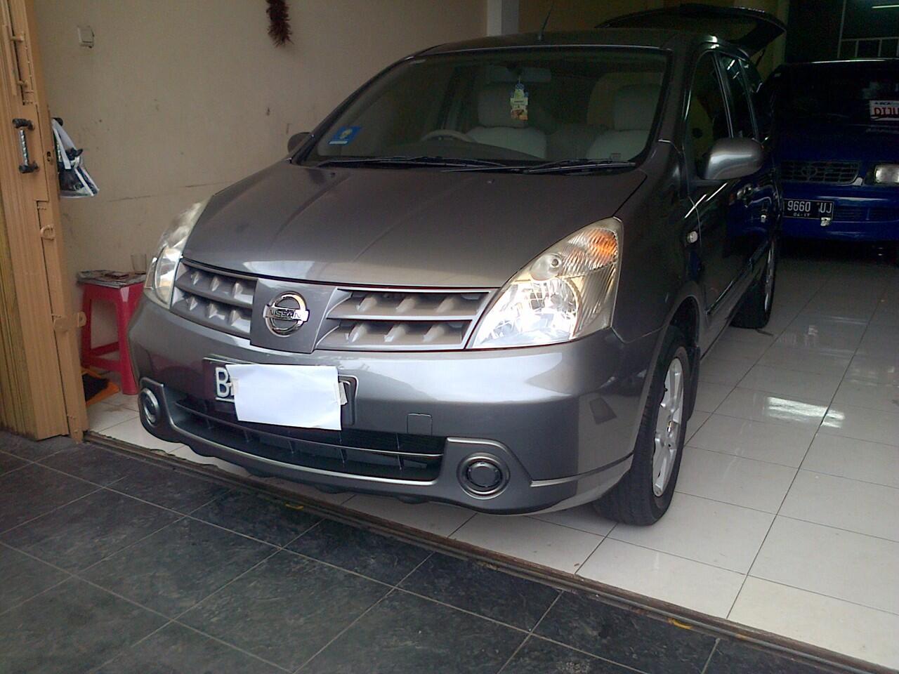 Nissan Grand Livina Xv 1.5 2010 Automatic Abu2 Dp Murah