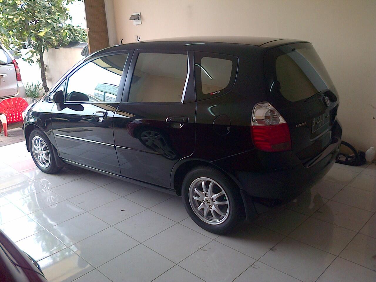 Honda Jazz Idsi Matic 2008 Hitam Dgn Tdp Ringan Sj