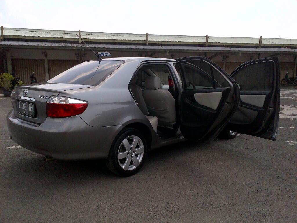 Vios Limo, abu-abu metalik upgrade vios G