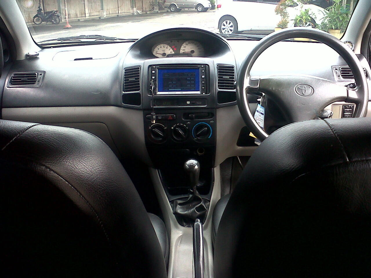 Vios Limo, Black hawk modif Tomz