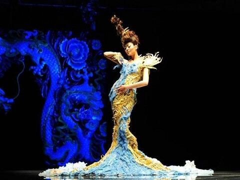 Busana Nasional Teraneh dalam Miss Universe 2013