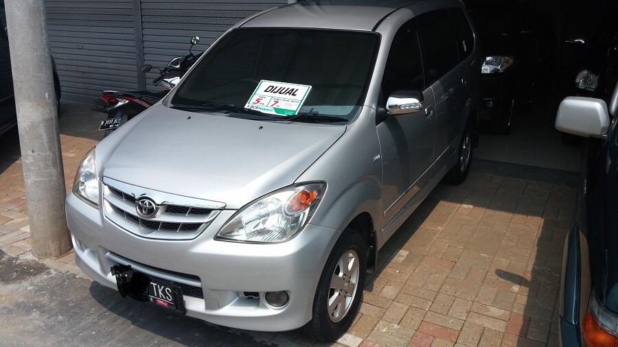 Toyota Avanza G 2010 Silver matic terawat