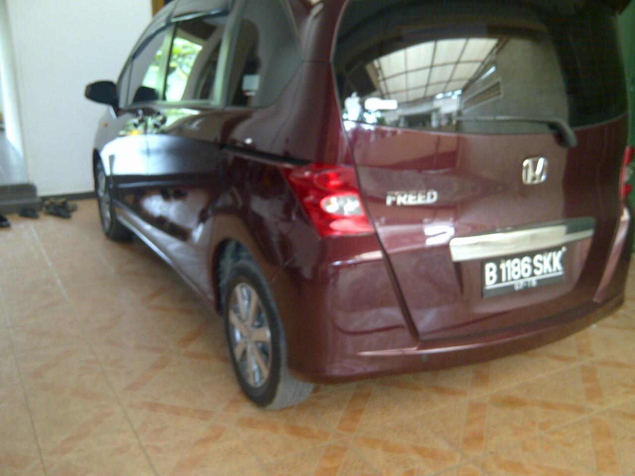 Dijual HONDA FREED thn 2010 - PSD series