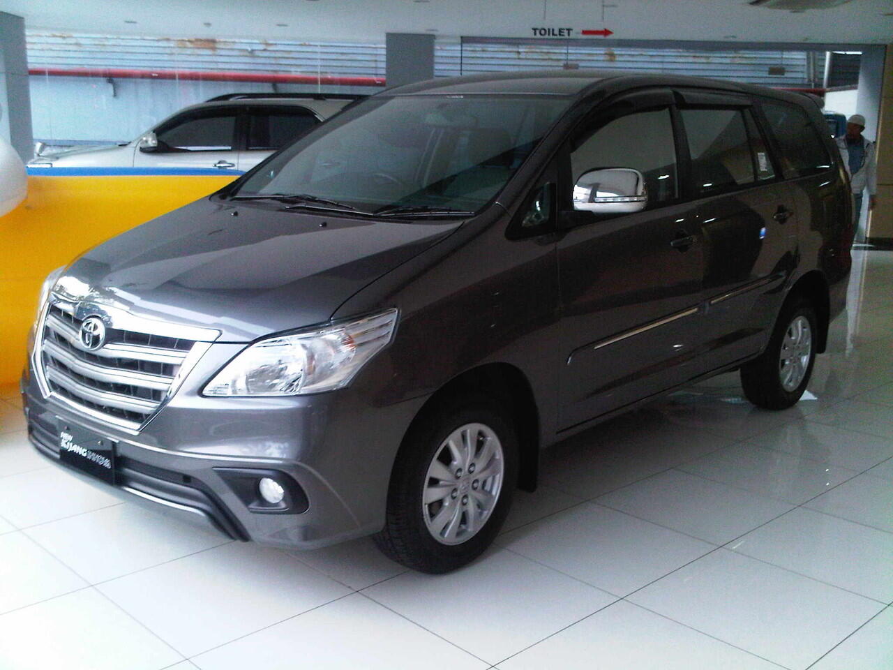 BIG SALE TOYOTA, Disc besar2an, Promo Akhir Tahun Bunga 0%, Disc Potong Total DP,