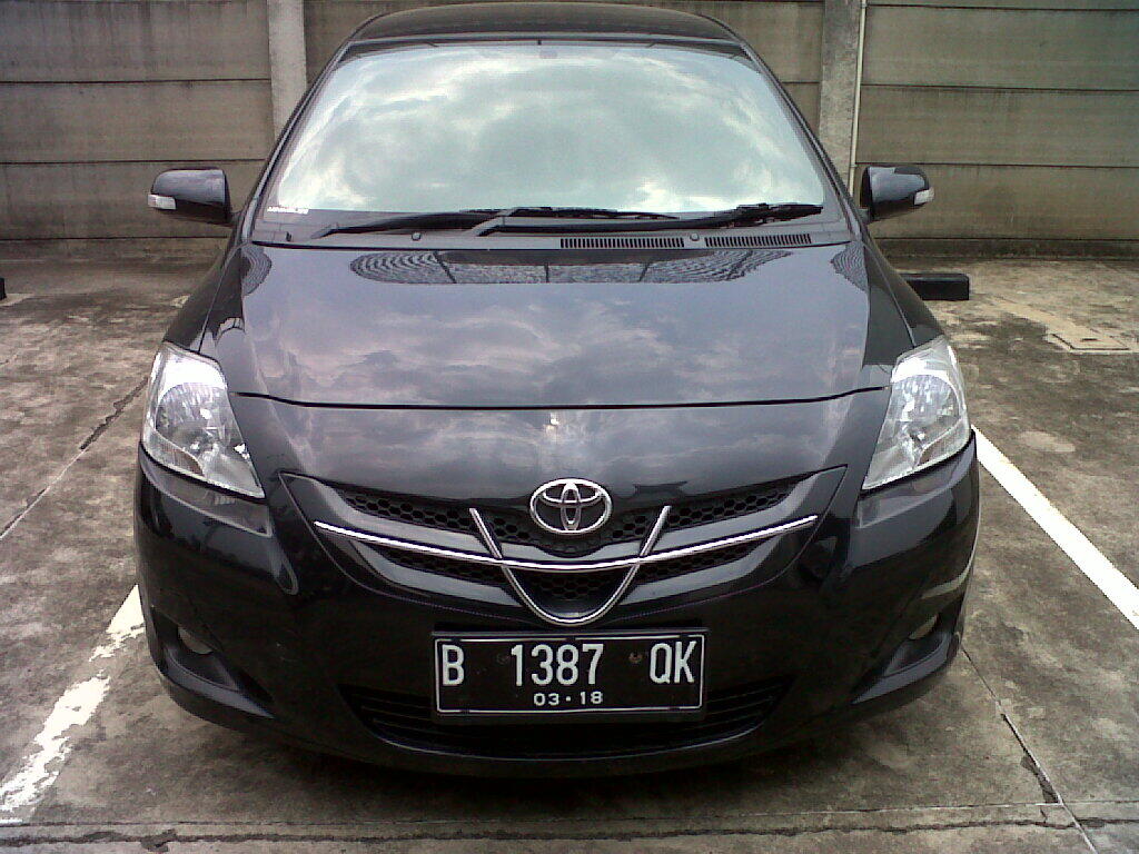 TOYOTA VIOS MATIC HITAM METALIK 1.5 NEGO