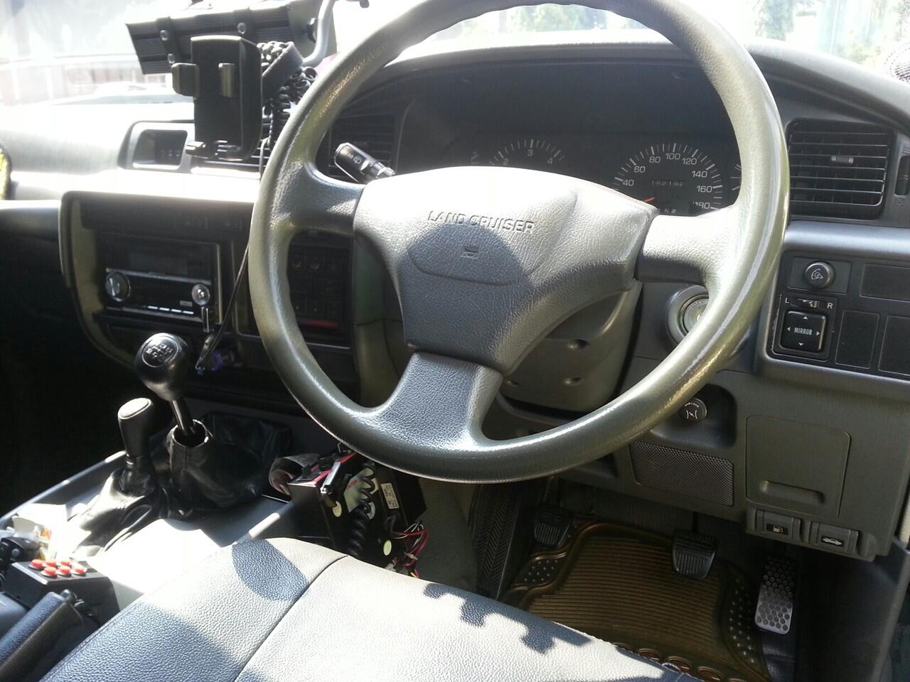 toyota landcruiser vx 1996 - M/T