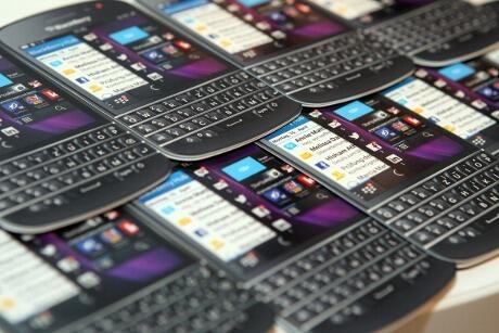 Mengapa BlackBerry 10 Gagal Saingi Android &amp; iPhone?