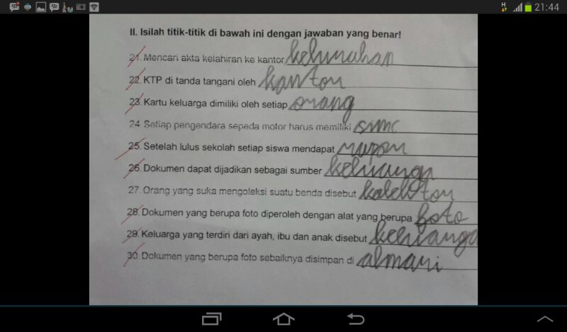 gila, kelas 2 sd soalnya kyak gini?