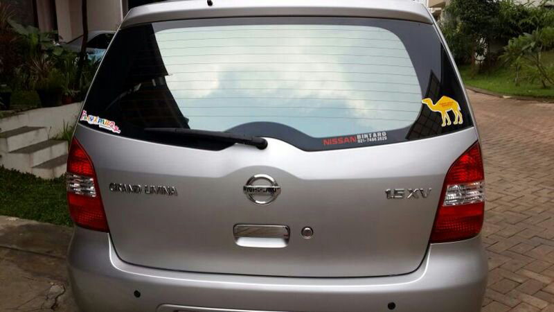 Dijual Mobil Nissan Grand Livina 1.5 XV Tahun 2010