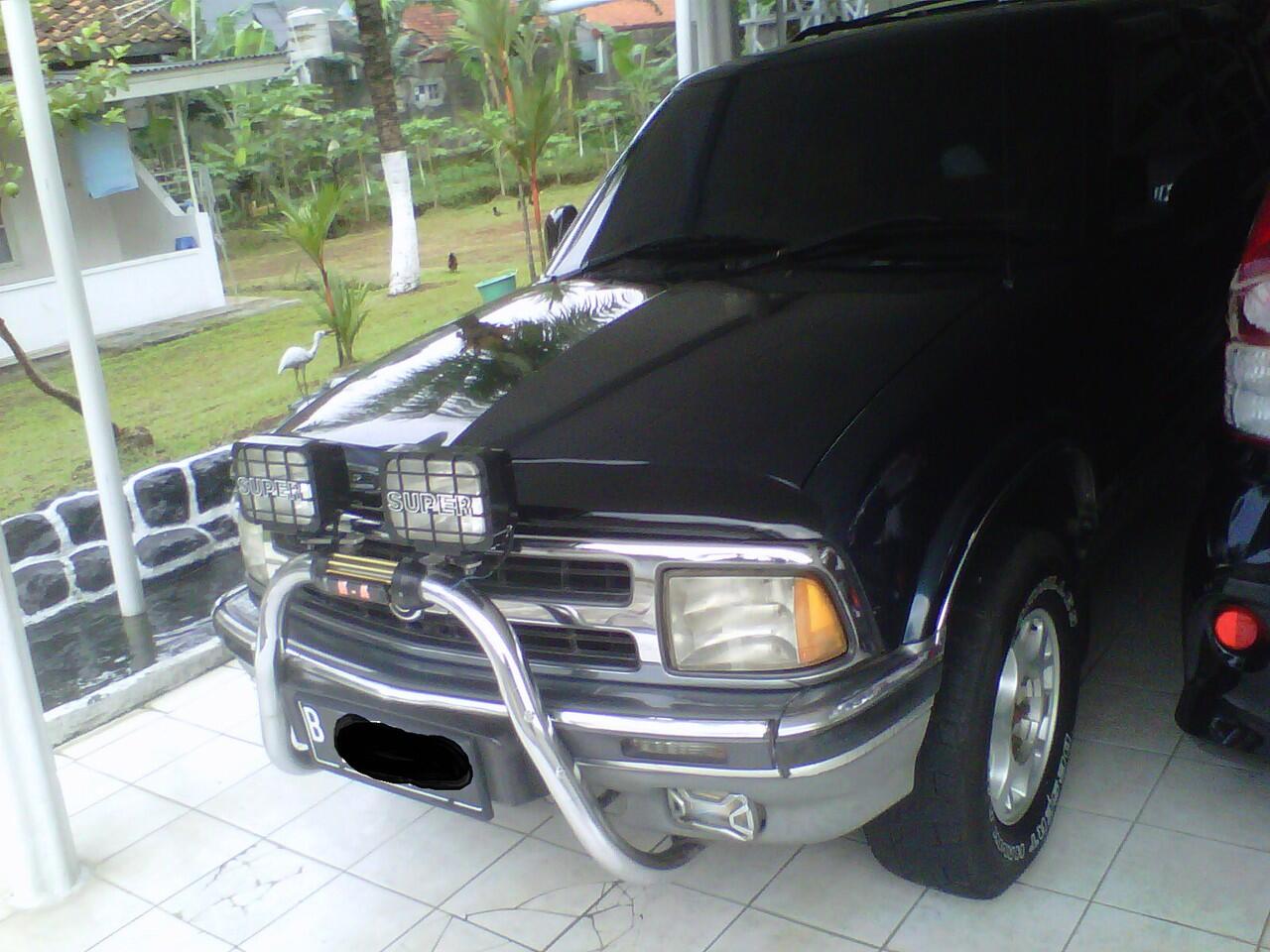 Dijual OPEL BLAZER DOHC thn 98