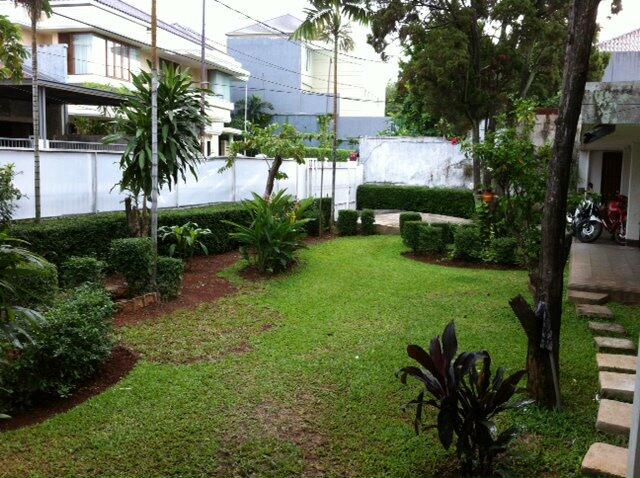 Guesthouse per kamar di Kemang