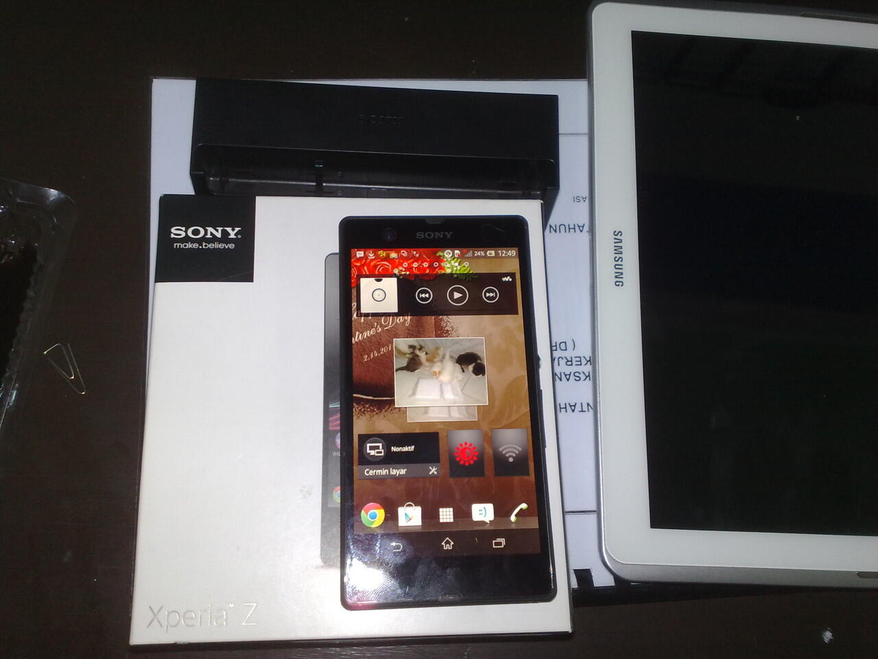 Nokia C5-03 Green Mulus Fullset Ex Garansi Resmi + Bonus (Di Lihat Dulu Gan)