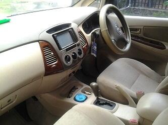 KIJANG INNOVA G AT (UPGRADE V) DES 2004 / 2005 ADA TV