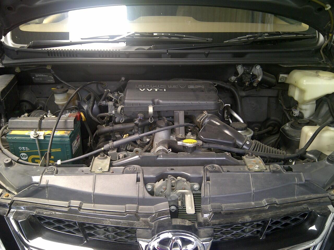 TOYOTA AVANZA G M/T 2008 HITAM METALIK TERAWAT DP RINGAN