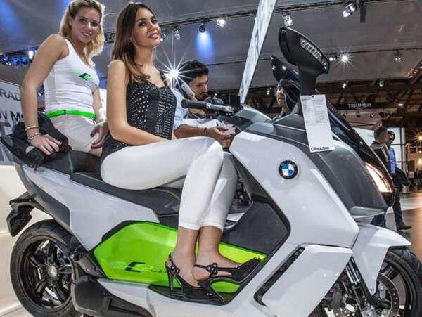 Wanita Cantik Seksi di Pameran Sepeda Motor Dunia 2013 &#91;PIC++&#93;